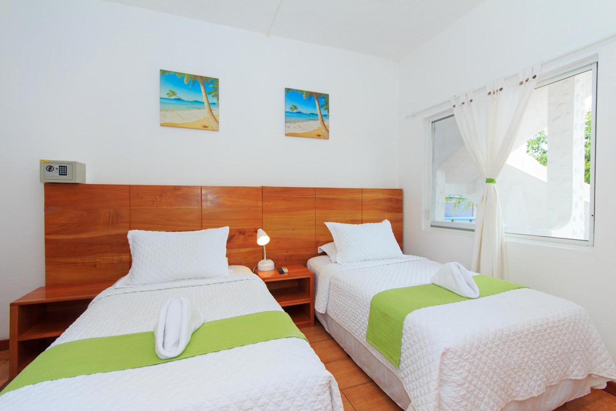 Hotel La Casa De Judy Puerto Ayora  Exteriér fotografie