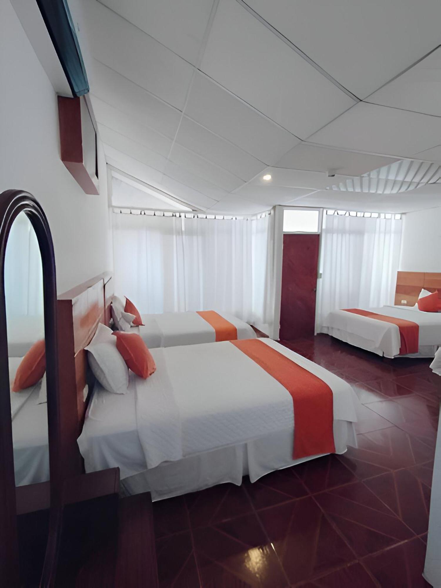 Hotel La Casa De Judy Puerto Ayora  Exteriér fotografie