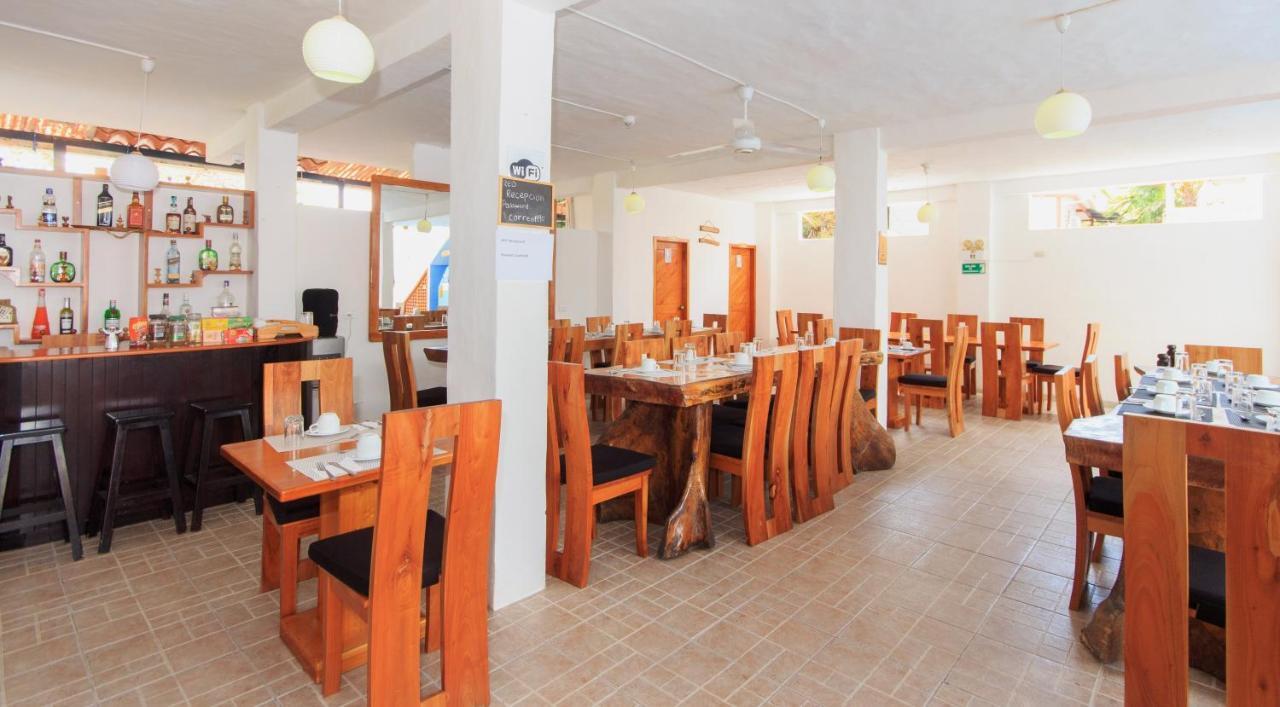 Hotel La Casa De Judy Puerto Ayora  Exteriér fotografie
