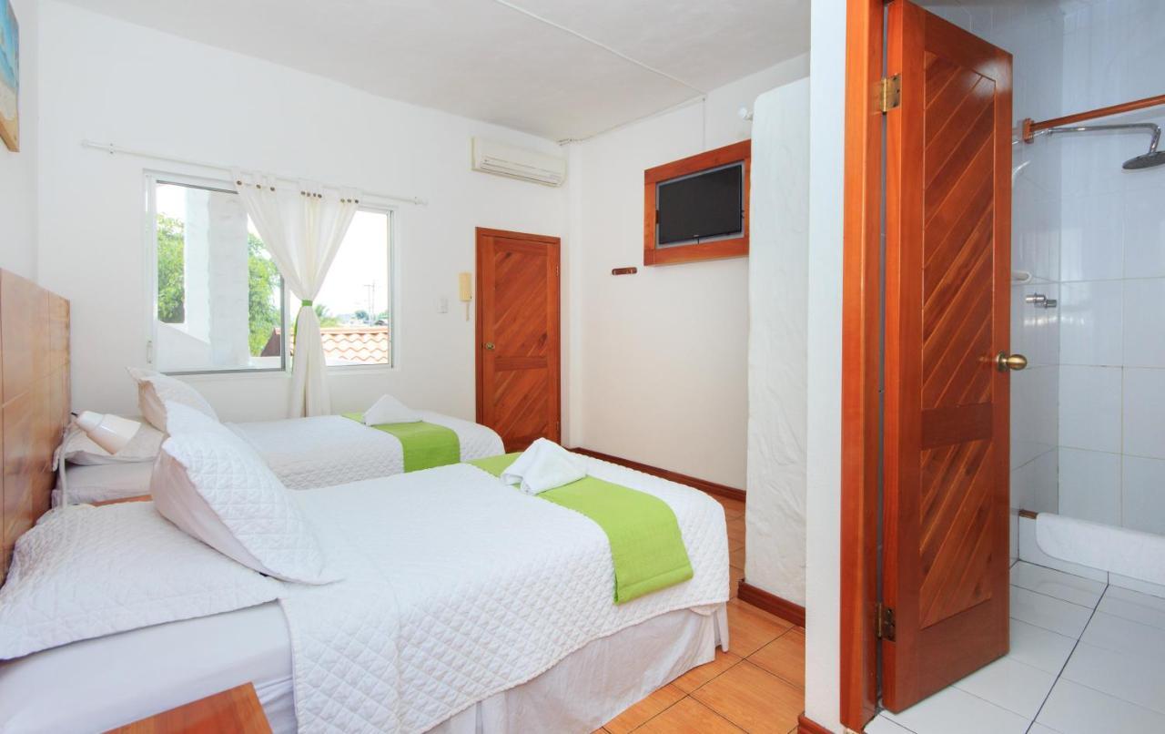 Hotel La Casa De Judy Puerto Ayora  Exteriér fotografie