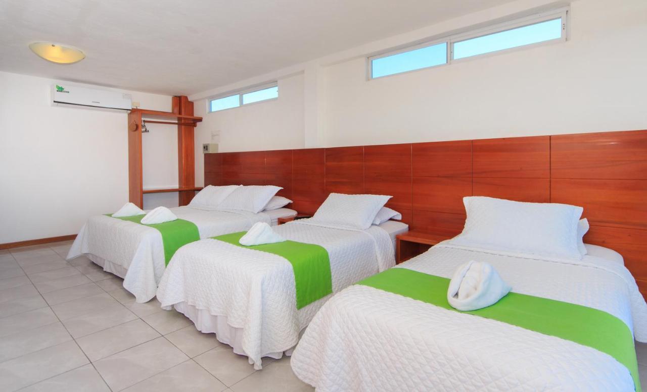 Hotel La Casa De Judy Puerto Ayora  Exteriér fotografie